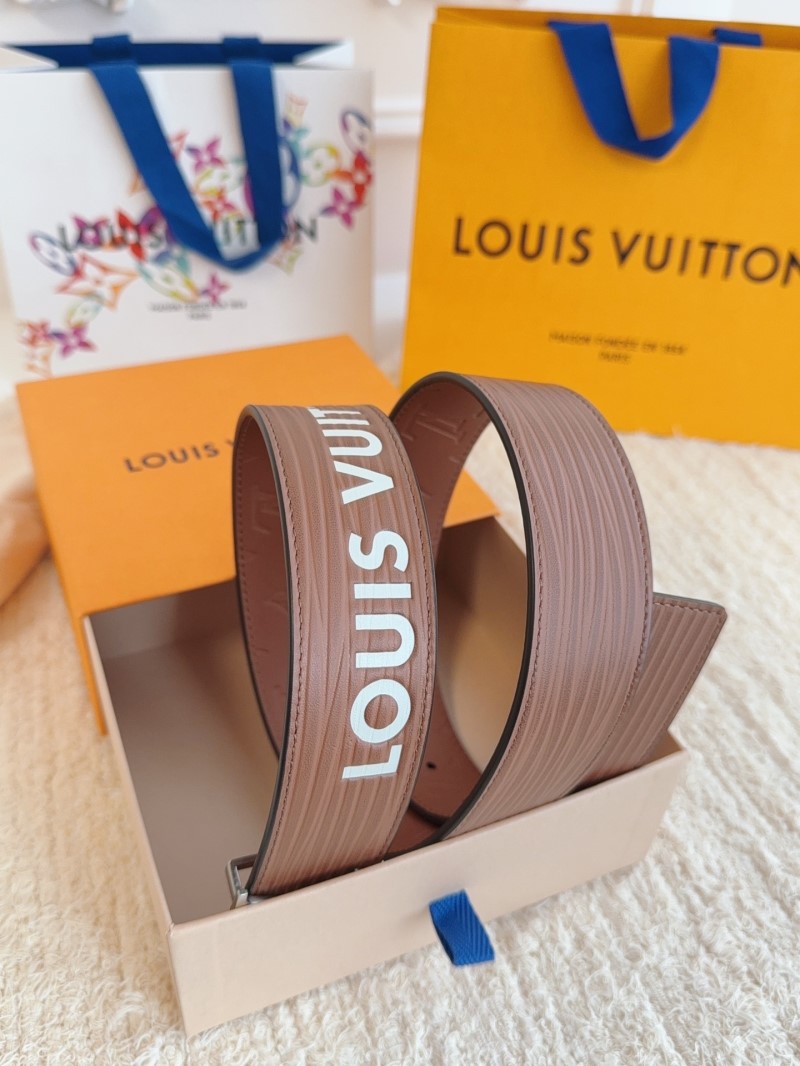 LOUIS VUITTON Belts